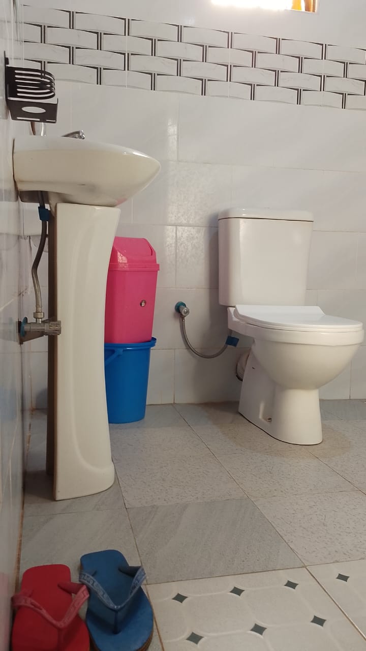 Bathroom toilet